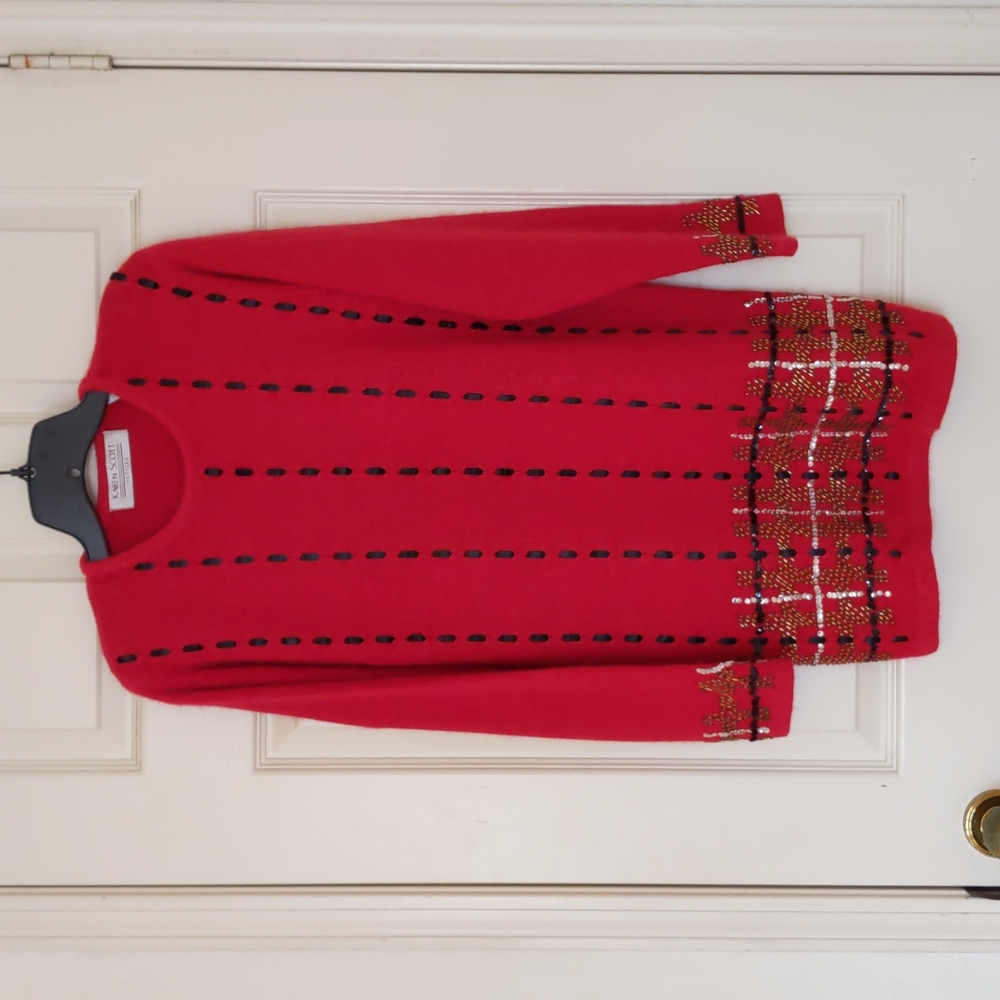 Woman's Silk/Angora/Lambswool Long sweater with embroidered patterns/sparkling.